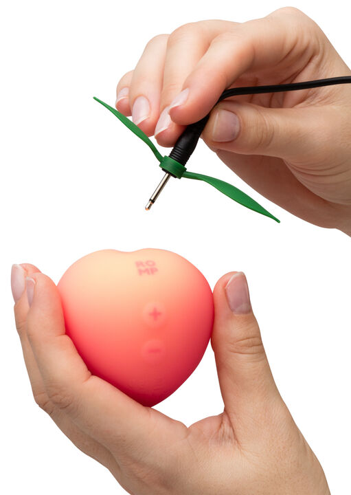 Romp Peach  image number 2.0