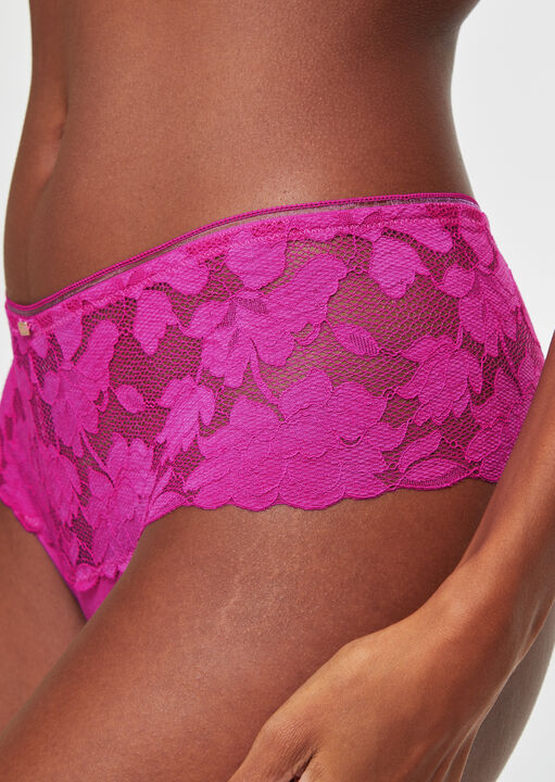 Dolly G-Shortie Thong image number 3.0