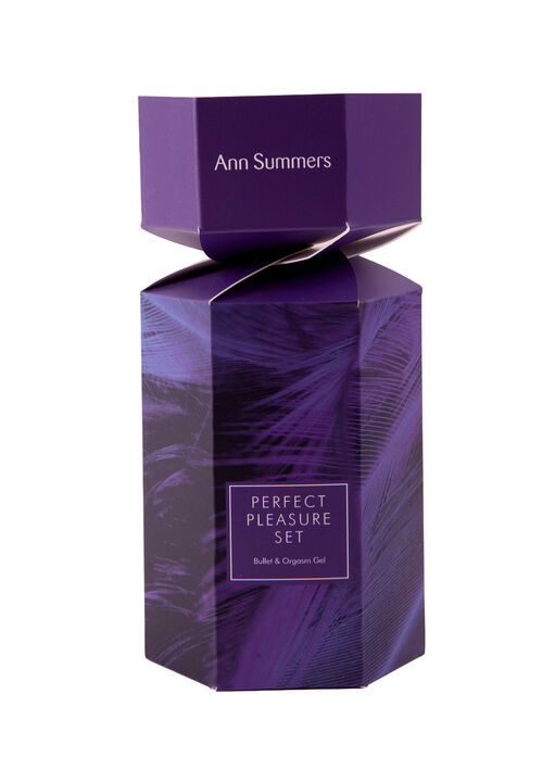 Perfect Pleasure Cracker Gift image number 4.0