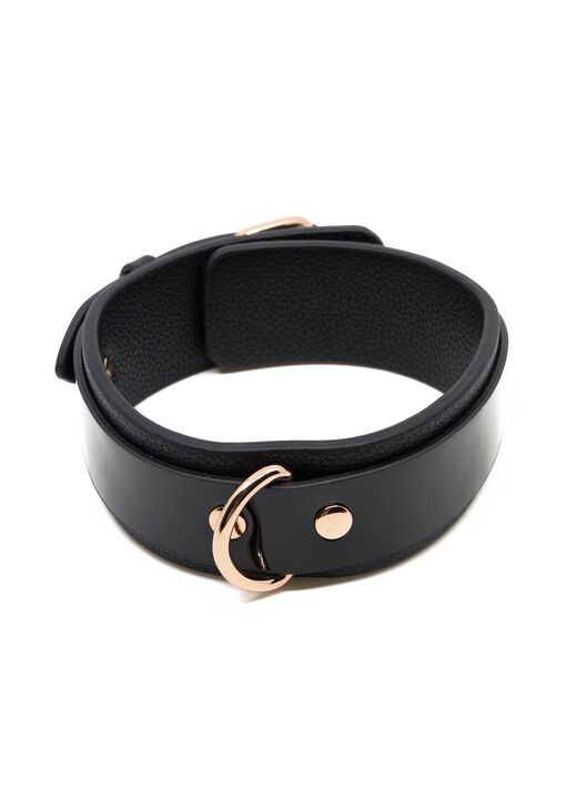 Signature Faux Leather Collar image number 1.0