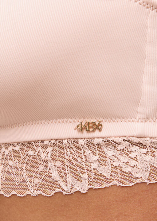 Louisa Ribbed Padded Crop Bra image number 4.0