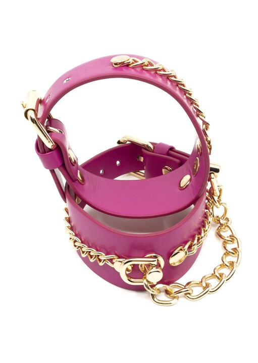 Encore Buckle Handcuffs image number 3.0