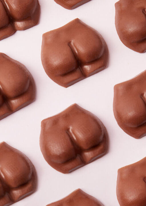 Chocolate Bums image number 1.0