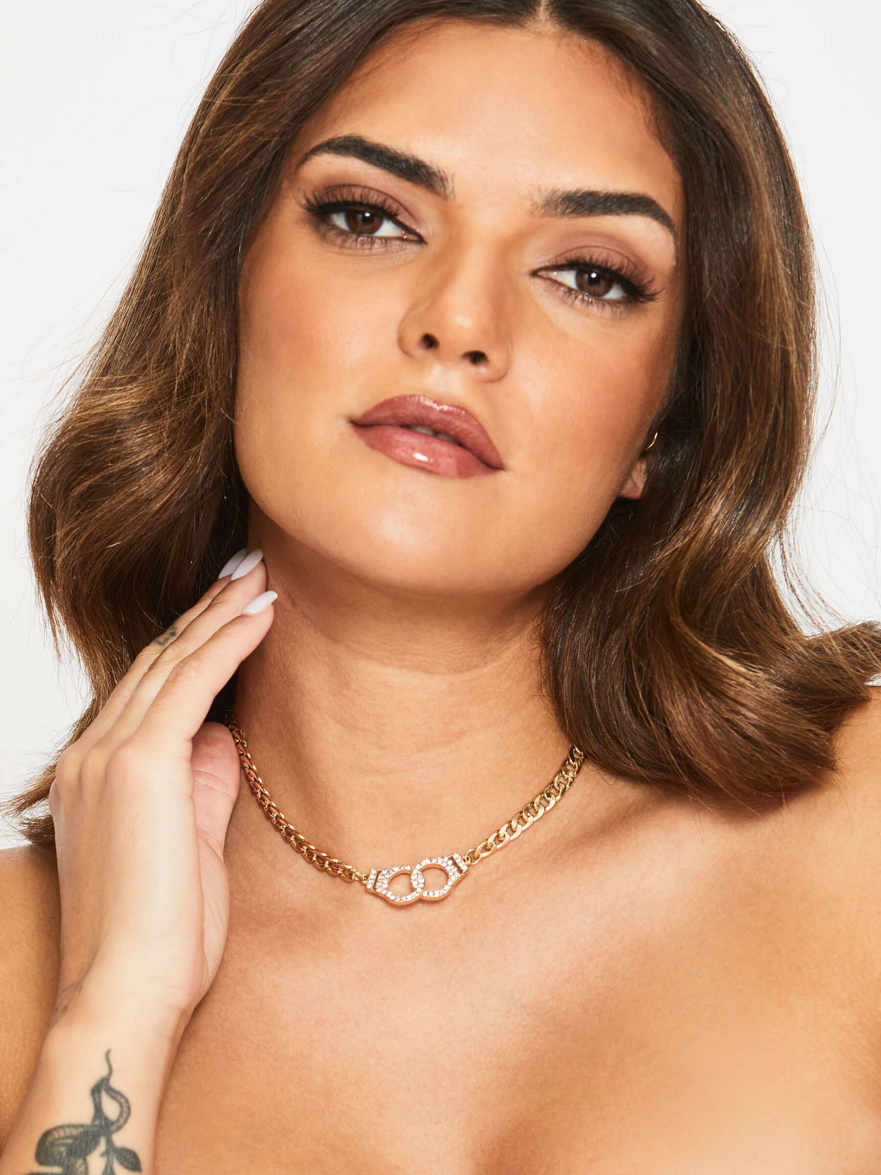 Handcuff necklace choker hotsell