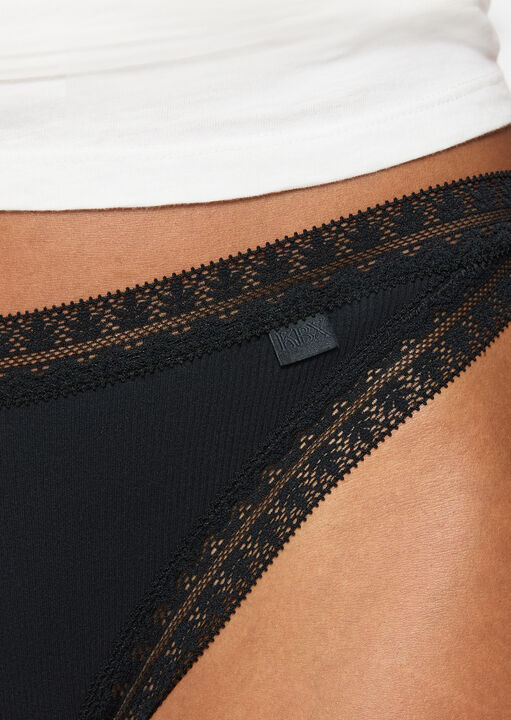 3 Pack Cotton Thong image number 2.0