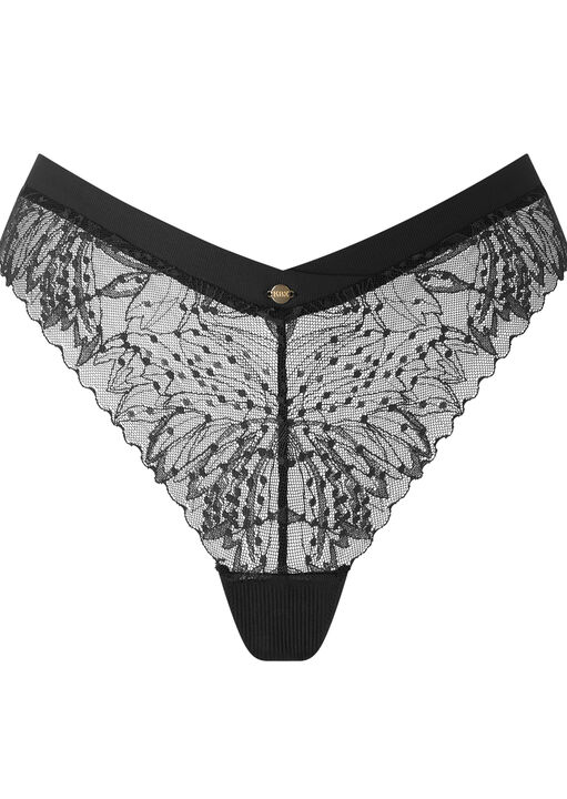 Louisa Thong image number 7.0