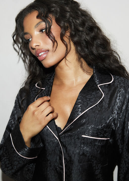 Signature Satin Pyjama Shirt & Trousers Set image number 3.0
