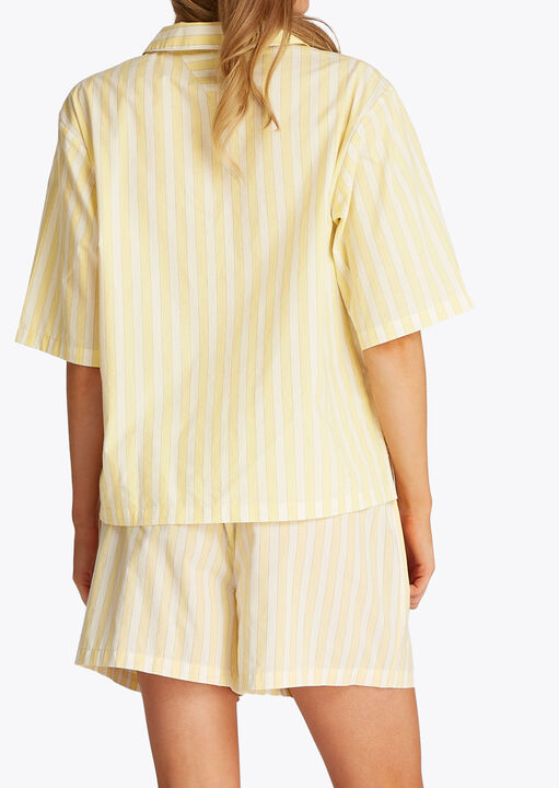 Essentials Short Sleeved Poplin Shirt image number 2.0