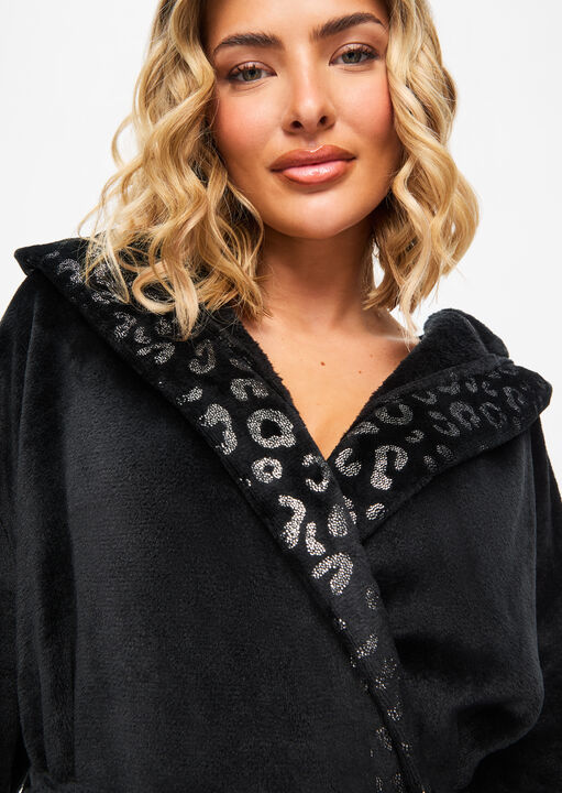 Signature Sparkle Fluffy Robe image number 1.0