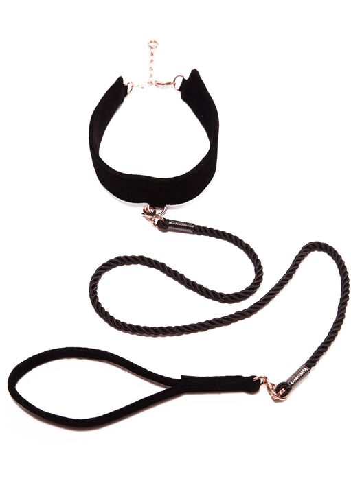 Bellatrix Velvet Bondage Collar & Lead 2 Piece Set image number 1.0