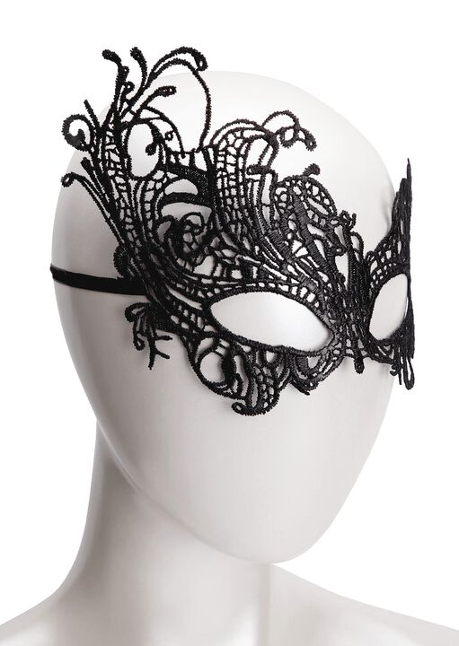 Guipure Lace Mask image number 3.0