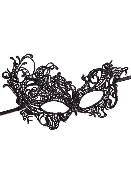 Guipure Lace Mask image number 4.0