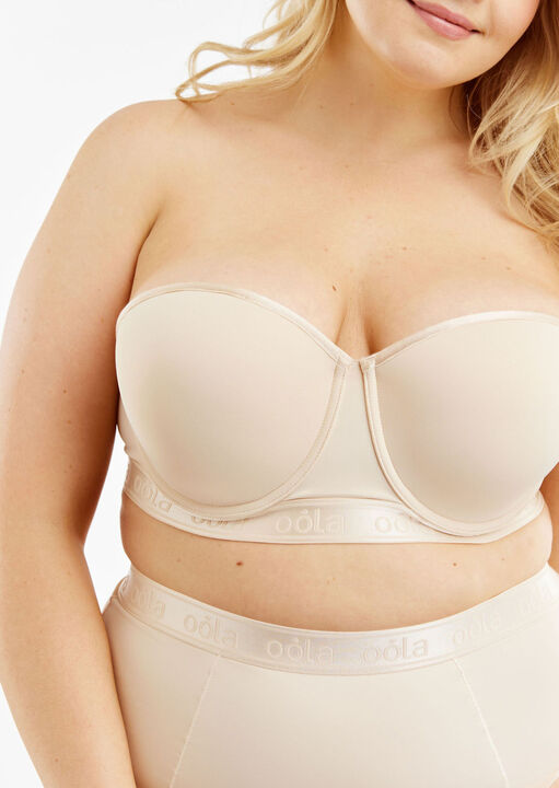 Everyday Microfibre Padded Strapless image number 2.0