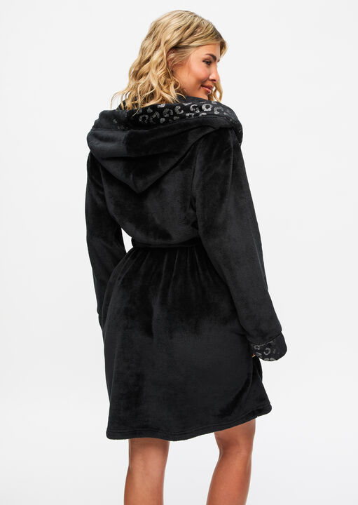 Signature Sparkle Fluffy Robe image number 3.0