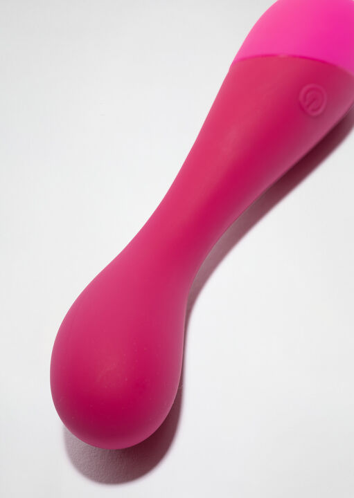 Pleasure Me Vibrating Couples Two Piece Gift Set image number 5.0