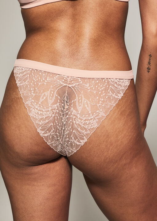 Louisa Tanga Brazilian image number 2.0