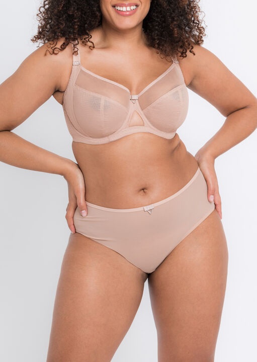 Victory Short image number 1.0