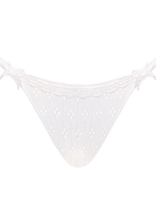 Flora Thong image number 4.0