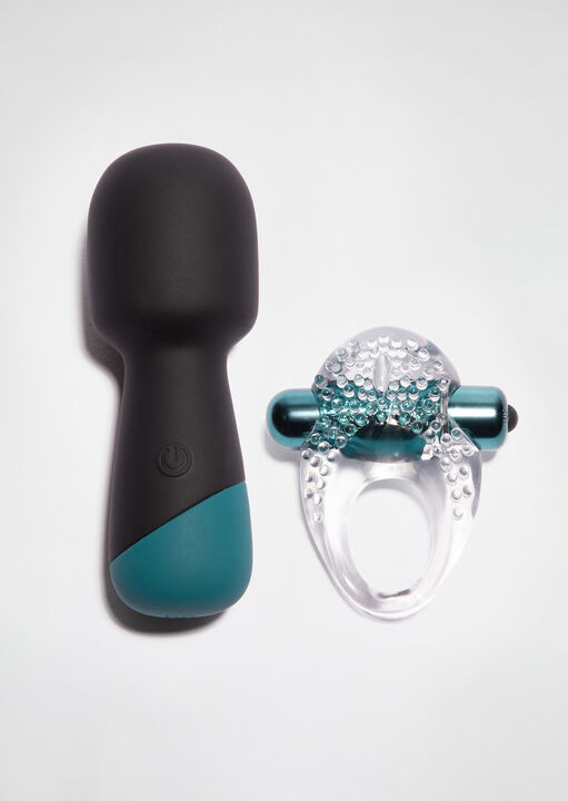 Date Night Duo Silicone Couples 3 Piece Gift Set image number 1.0