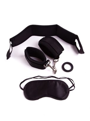 Blow Job 4 Piece Bondage Set