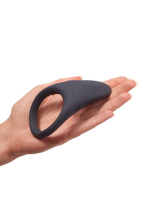 We-Vibe Pivot Vibrating Cock Ring image number 1.0
