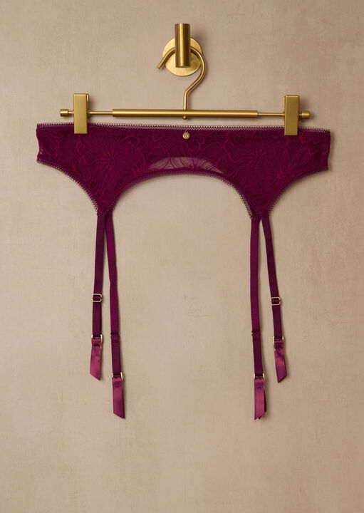 Alice Suspender Belt image number 5.0