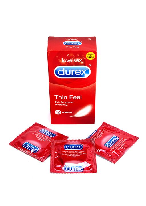 Durex Thin Feel Condoms 12 Pack,