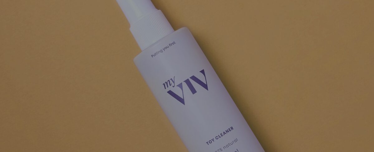 Cleaning sex toy